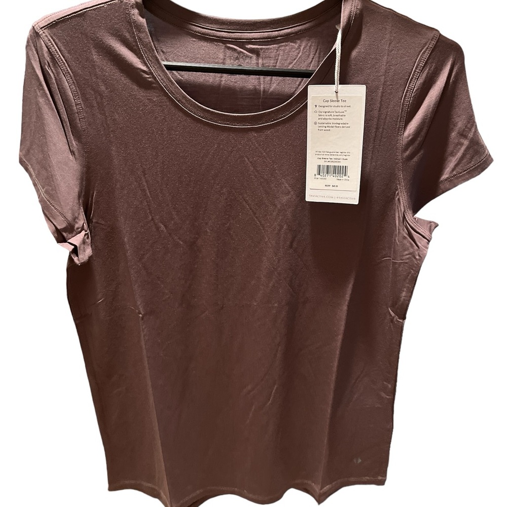 🛍️# 2372 NWT TAVI CAP SLEEVE TEE (dusk/purplish)